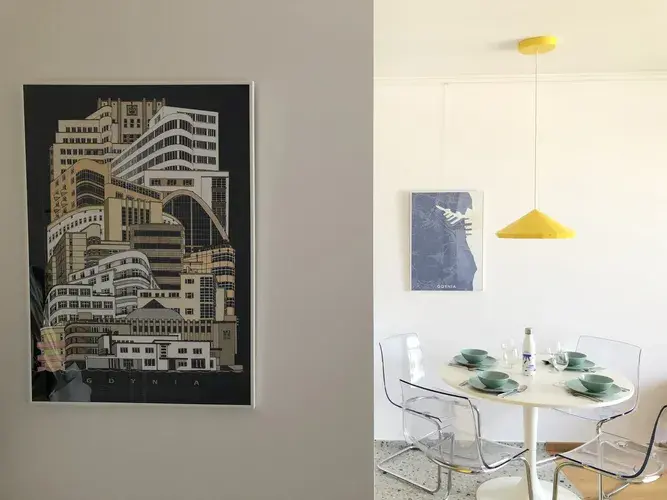 gallery. plik: Tlusta-Mewa-Sea-View-Gdynia-apartament-wakacyjny-z-widokiem-na-morze-w-sercu-gdyni-12.webp